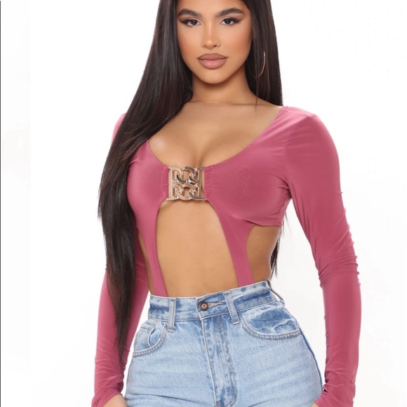 New Fashion Nova Plum Pink Gold Accent Cut Out Bodysuit Top XL - Picture 4 of 6